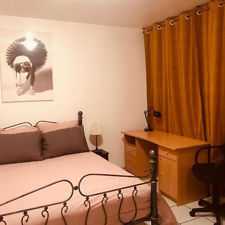 Maison De Longde - Chambre Villejuif Kültér fotó